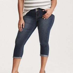 Torrid Blue Women's Denim Capris - Size 16